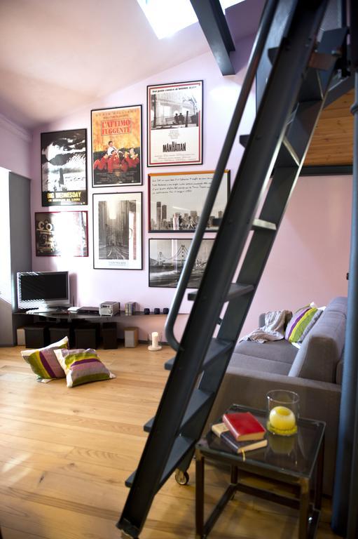Casa Rossa - Bymyhomeincomo チェルノッビオ 部屋 写真